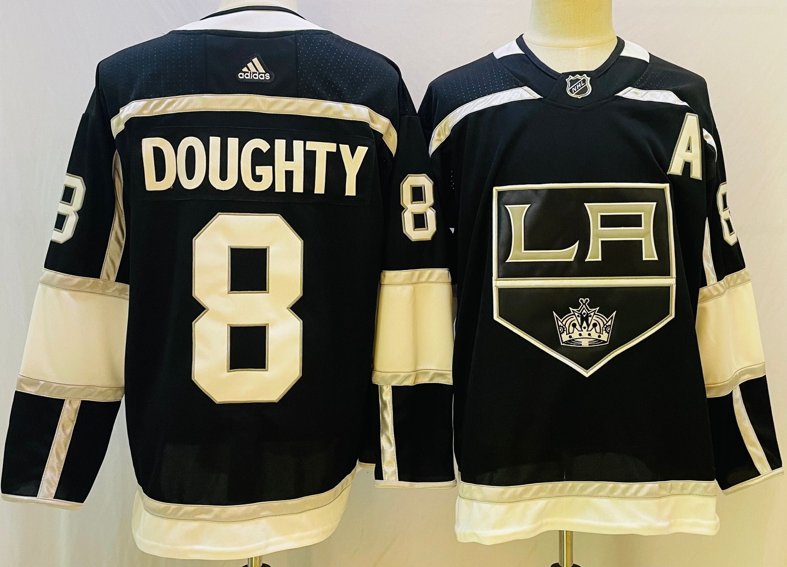 NHL Los Angeles Kings DOUGHTY # 8 Jersey
