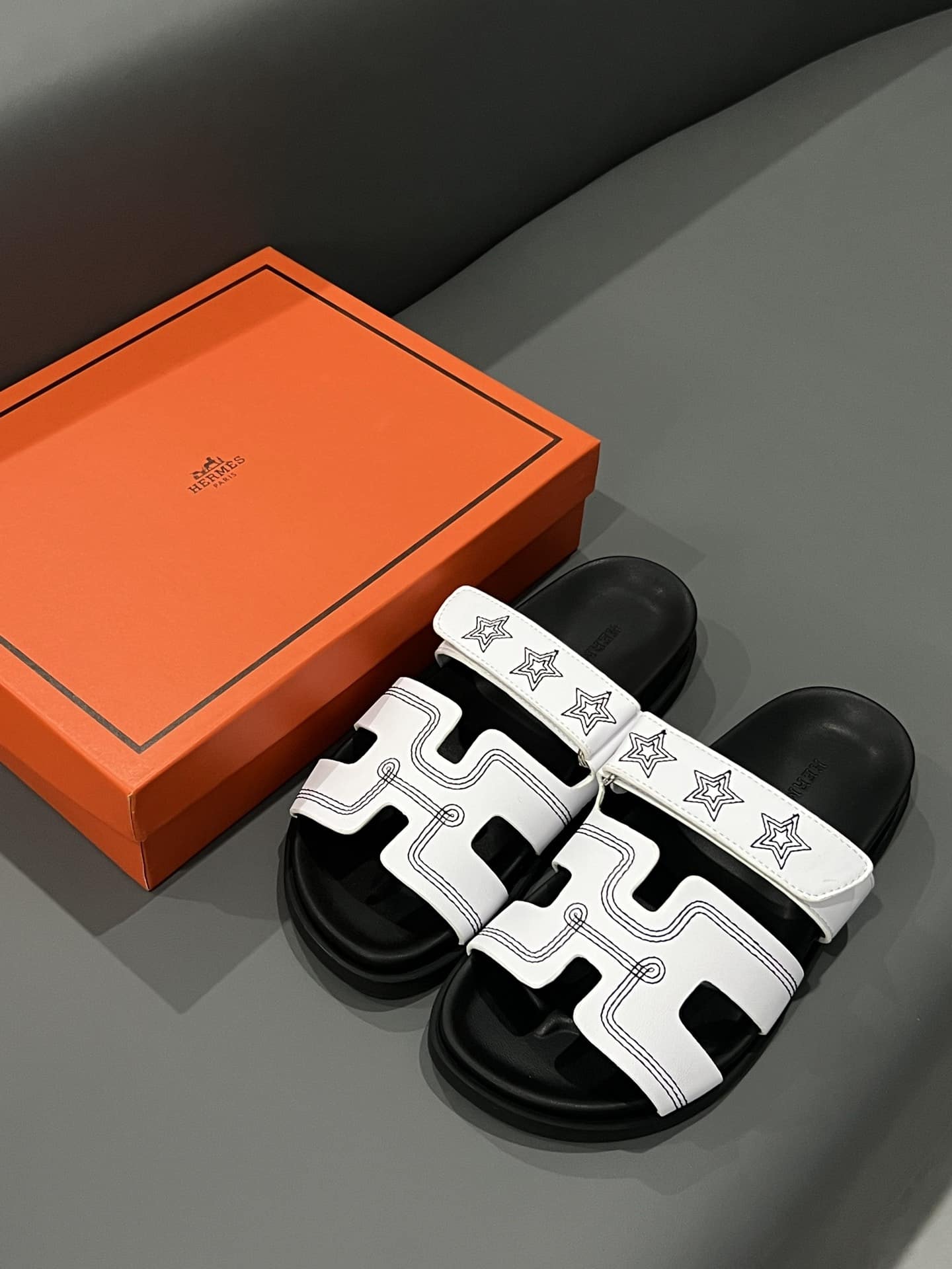 Hermes Chypre Sandal Star Stitched Blanc White