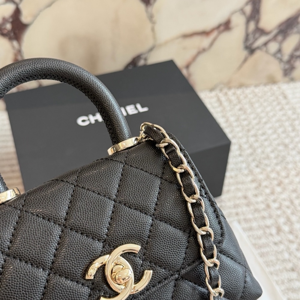 Chanel Mini Flap Bag With Top Handle Shiny And Gold Tone Metal Black 15Cm AS2215 B05061 94305