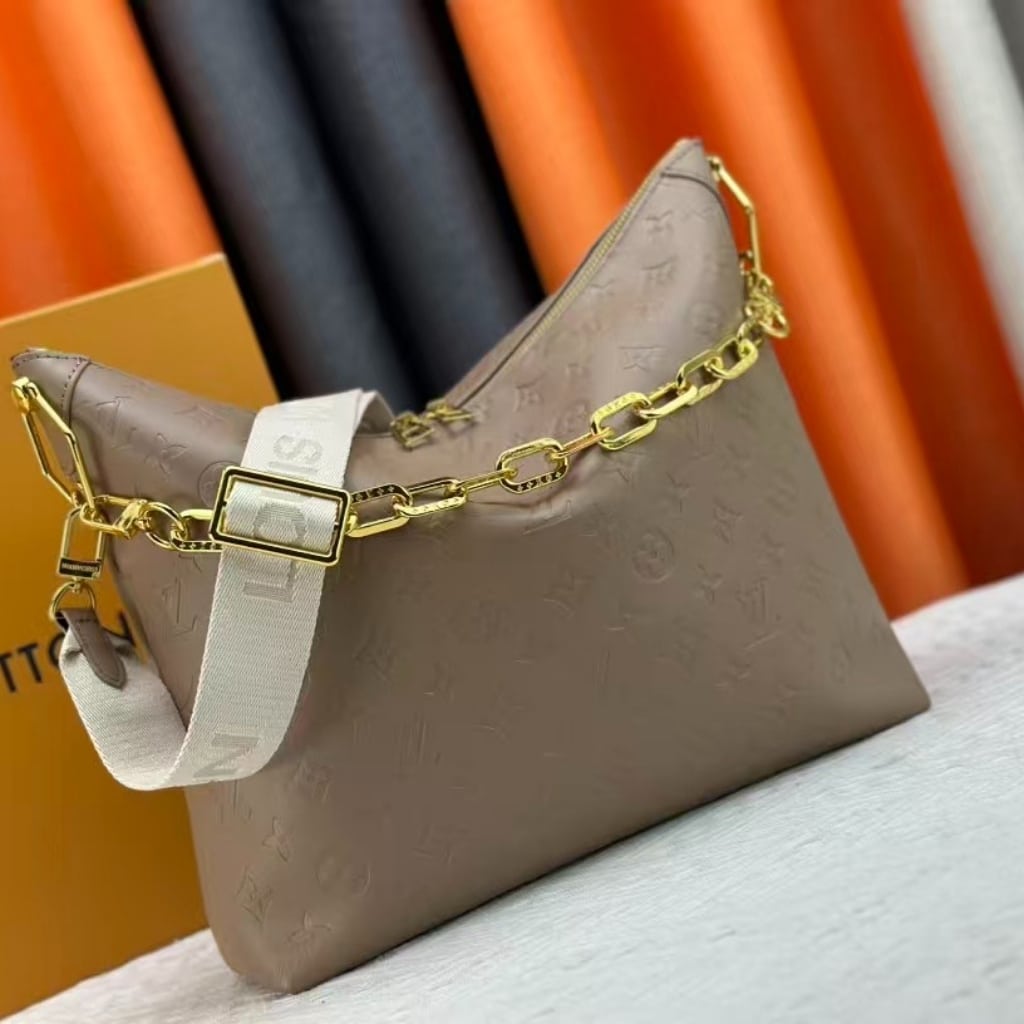 Louis Vuitton Coussin Hobo MM Galet Grey 30Cm M12071