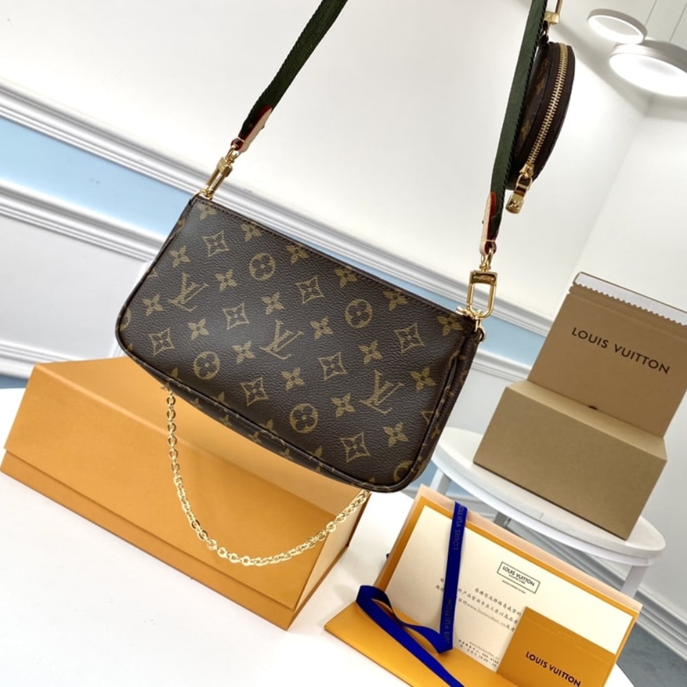 Louis Vuitton Multi Pochette Accessoires Monogram Canvas Khaki 24cm M44813