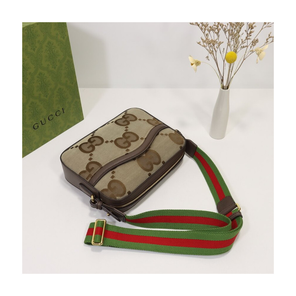 Gucci Messenger Bag With Jumbo GG
