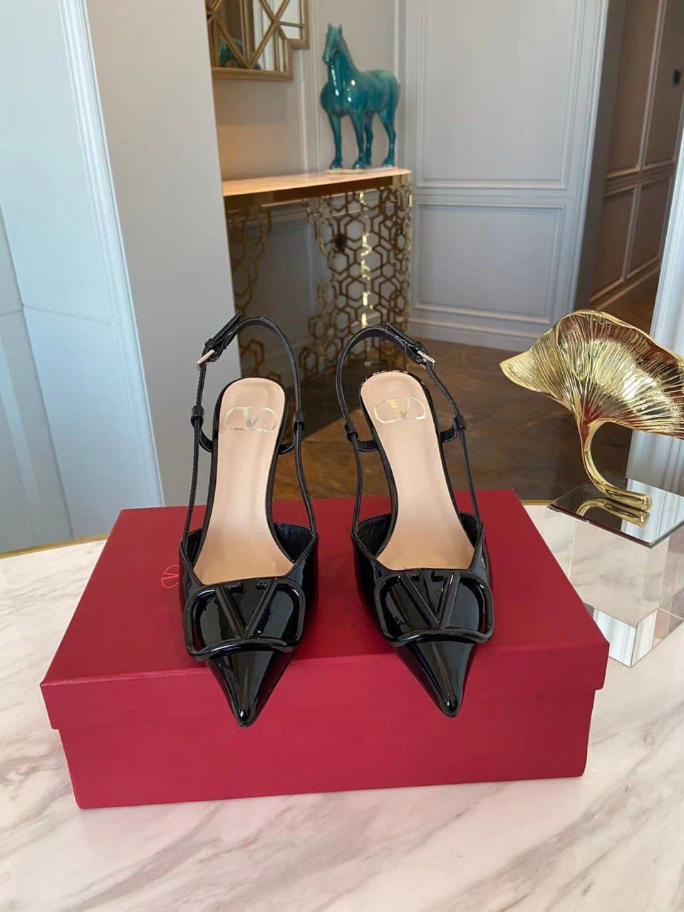Valentino Garavani VLogo Signature Patent Leather Slingback Pump Black 4W2S0R01Tmk 0No