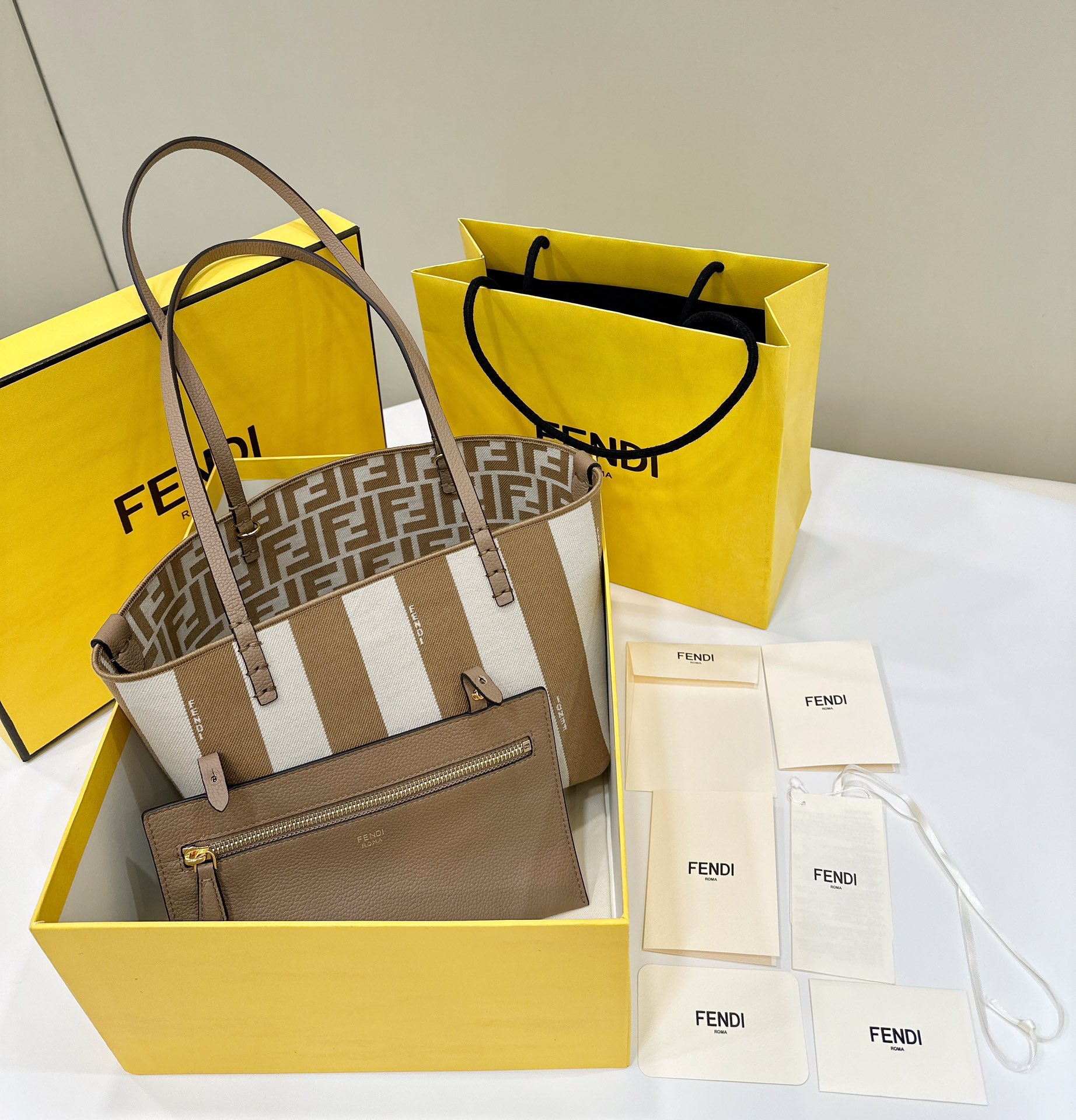 FENDI-Roll reversible tote-Small