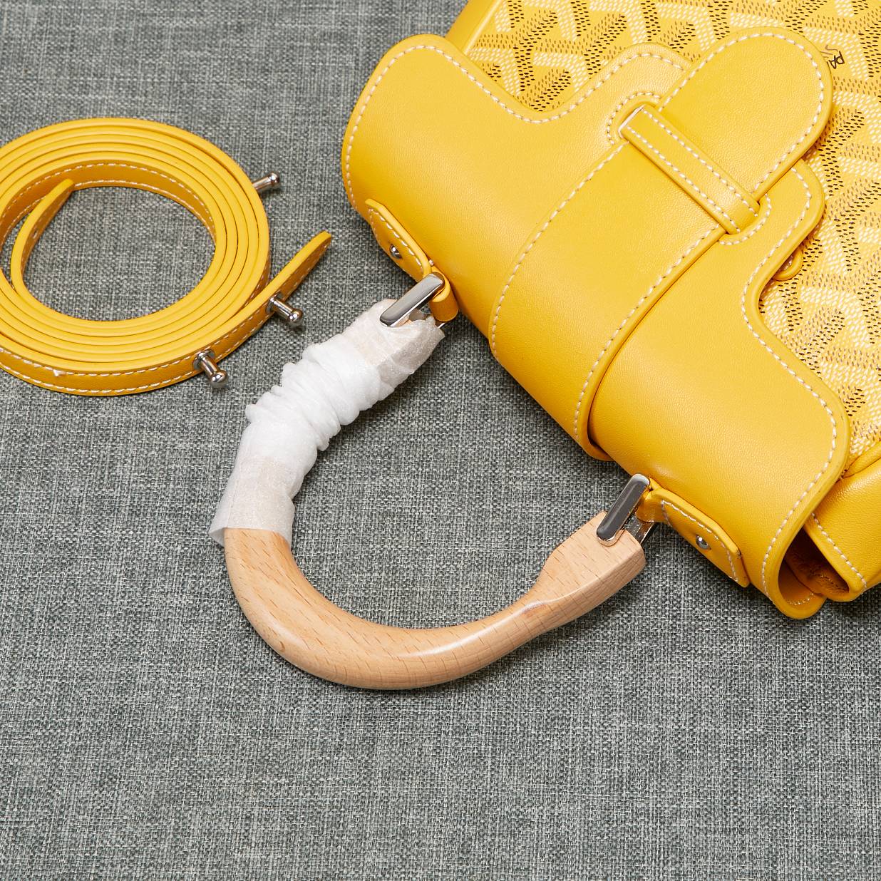 Goyard Saigon Souple Mini Bag Yellow Canvas 20cm