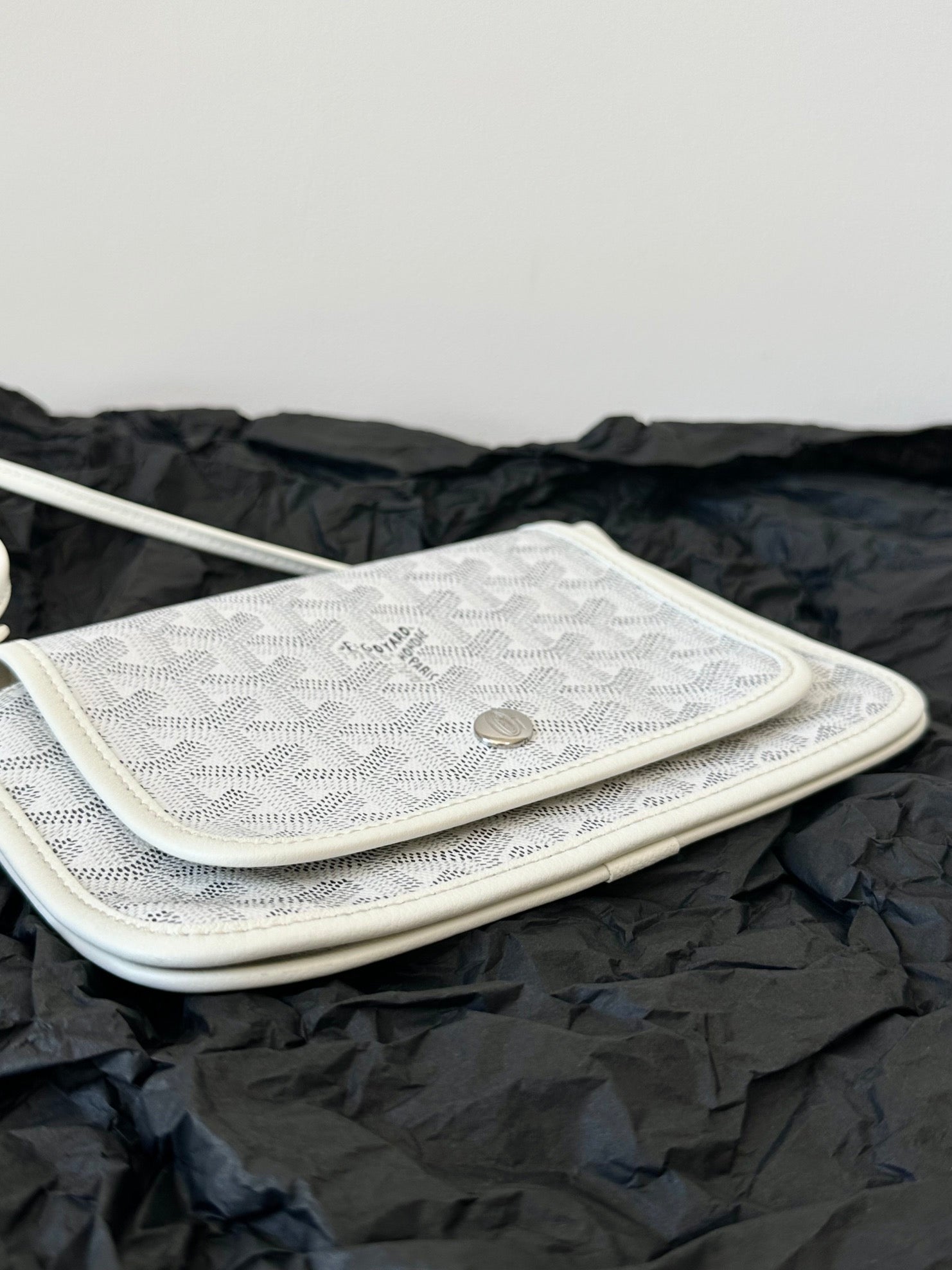 Goyard Plumet Pocket Wallet 20 Cm White Goyardine Canvas And Lambskin Trim