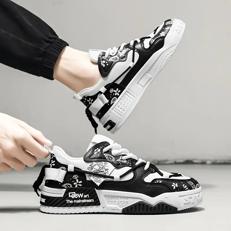 Retro Low-Top Casual – Black & White Contrast Canvas & Lace-Up Shoes with Non-Slip PVC Sole