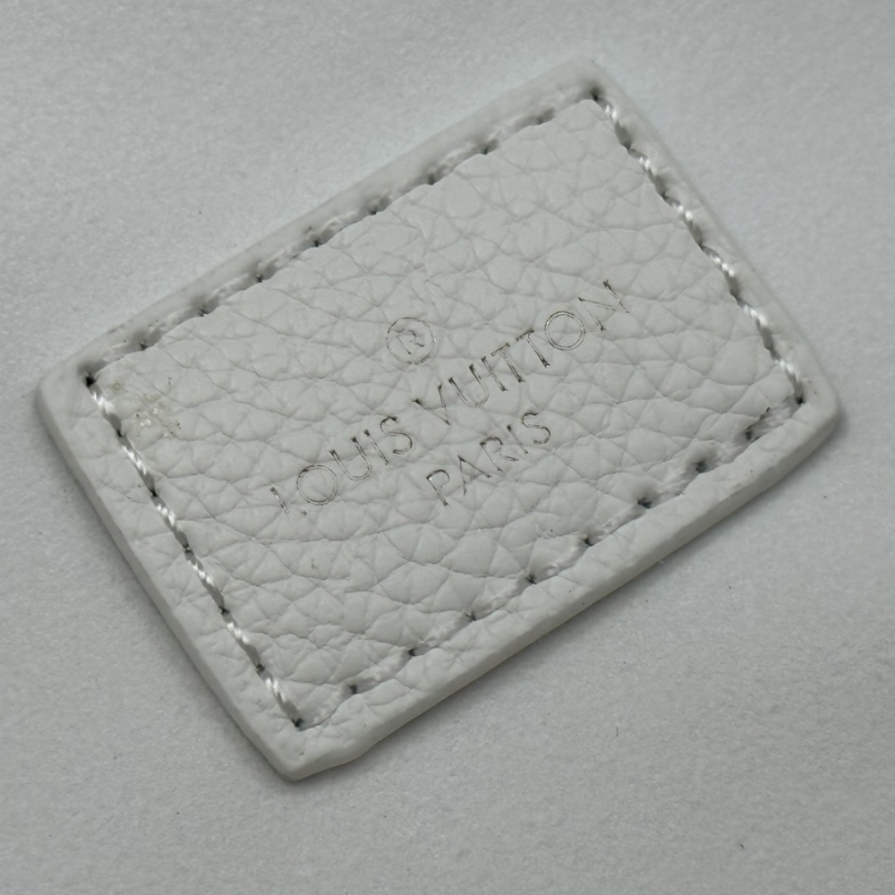 Louis Vuitton Low Key Cabas Mm Grained Calfskin White 47cm/ 18.5in
