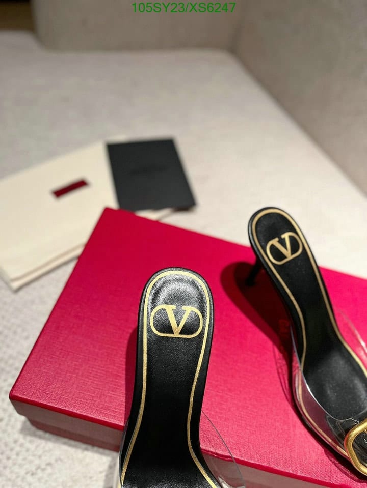 Valentino VLogo 80 Vinyl Leather Mule In Black