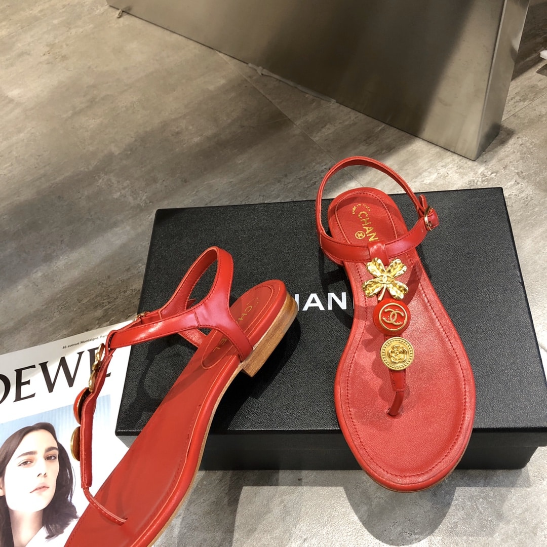 Chanel Camellia Thongs Sandals With Gold Leaf Clover Wine Red