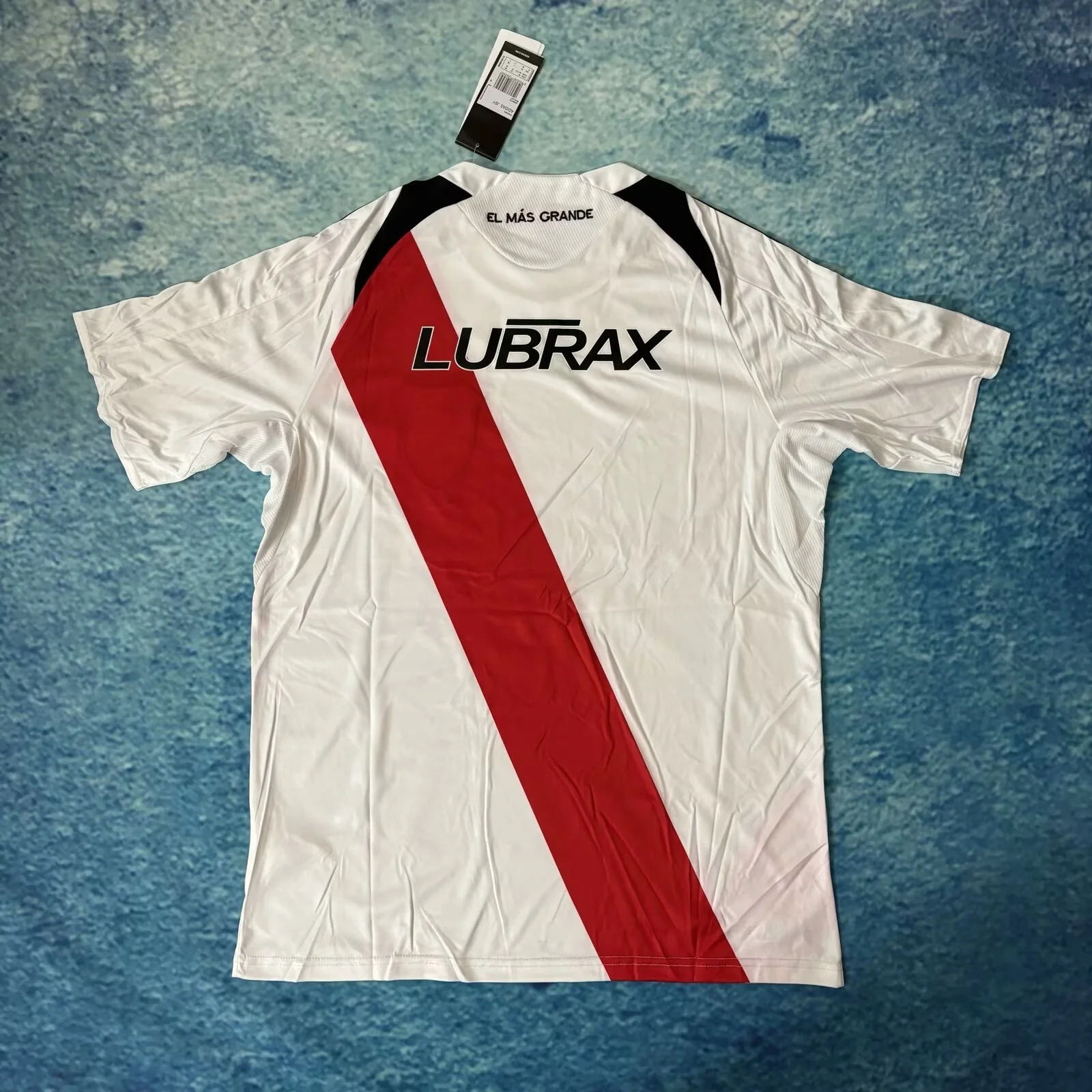 Retro 2010 River Plate Home football jersey