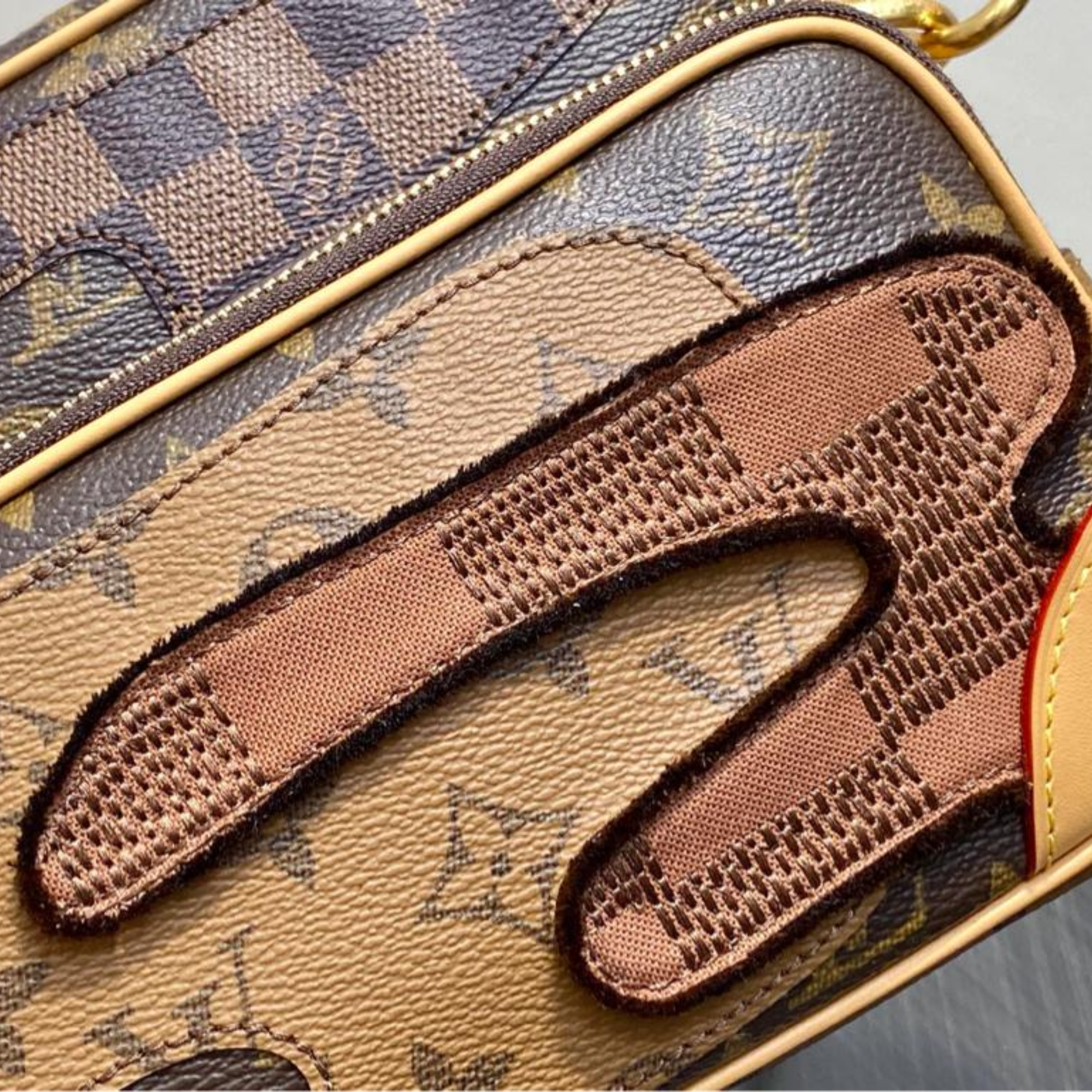 Louis Vuitton Nil Monogram Bag 25cm