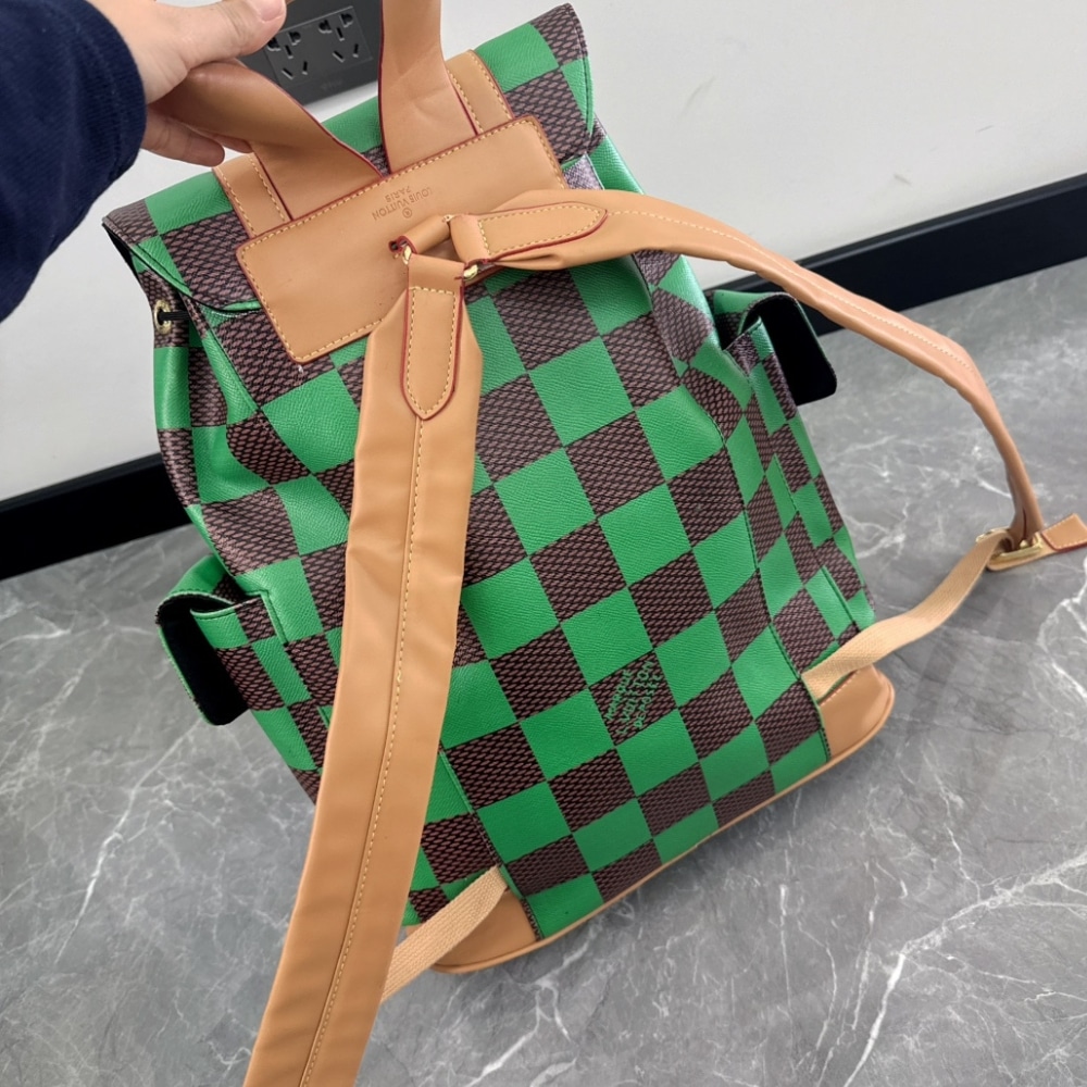 Louis Vuitton Runway Christopher MM Backpack Green 44Cm N40564