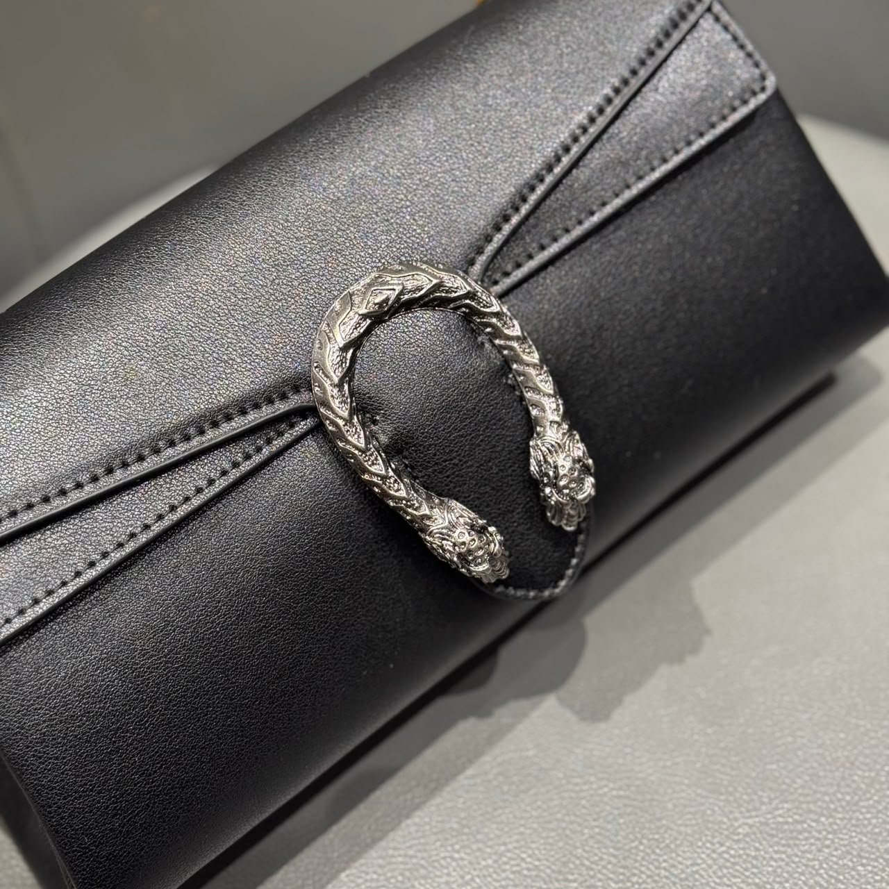 Gucci Dionysus Medium Shoulder Bag 28cm/11in Black Leather 874735