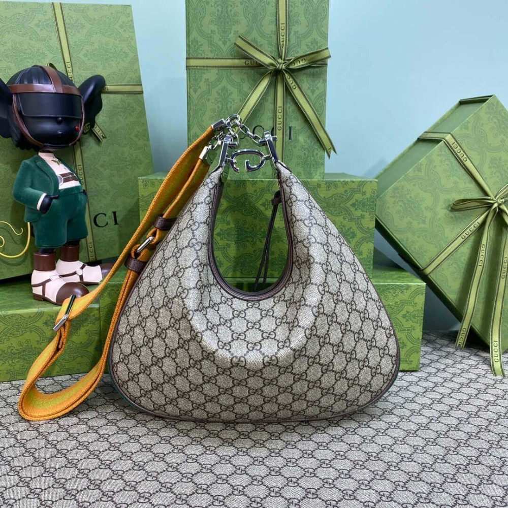 Gucci GG Supreme Attache Medium Shoulder Bag Coffee