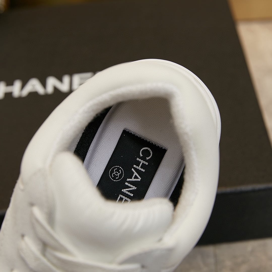 Chanel Cc Suede White G33745 Y52846 0G975