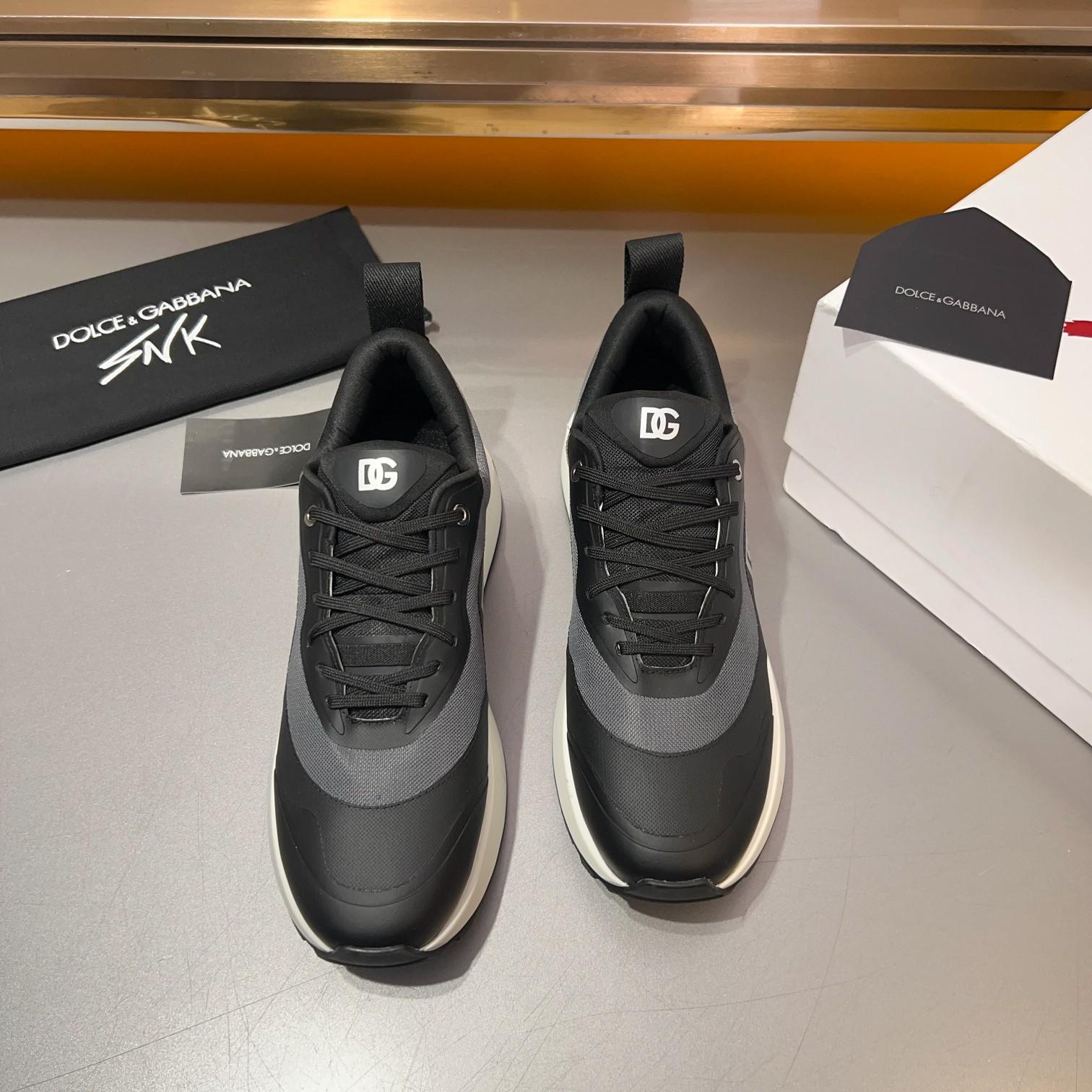 DOLCE & GABBANA Mixed-material sneakers
