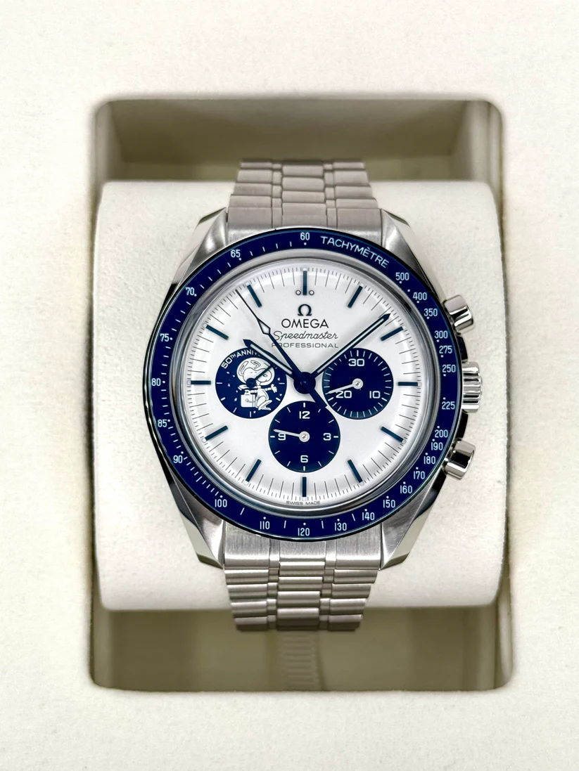 Omega Speedmaster Heritage Models 'Silver Snoopy Award' 50th Anniversary 42mm 310.32.42.50.02.001