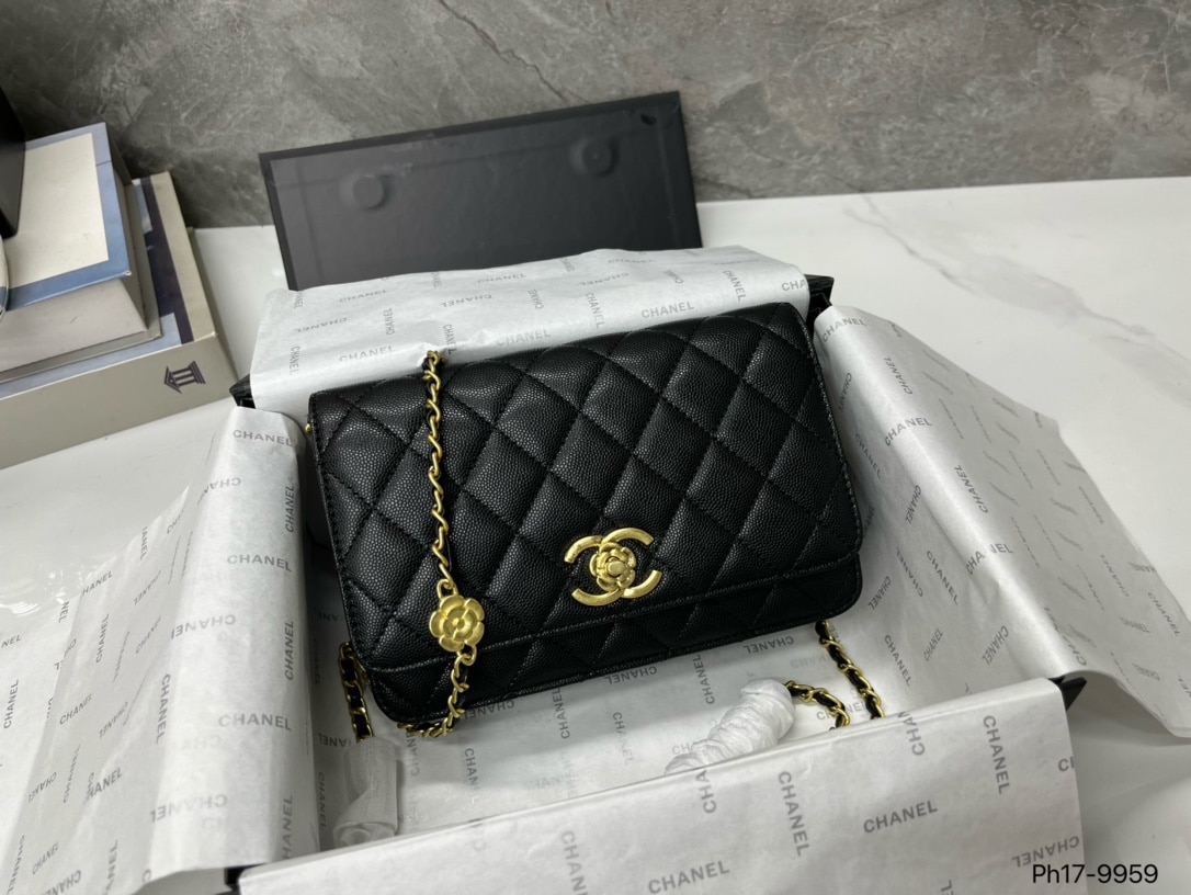 Chanel Wallet With Strap Black 19Cm Ap3580 B14320 94305