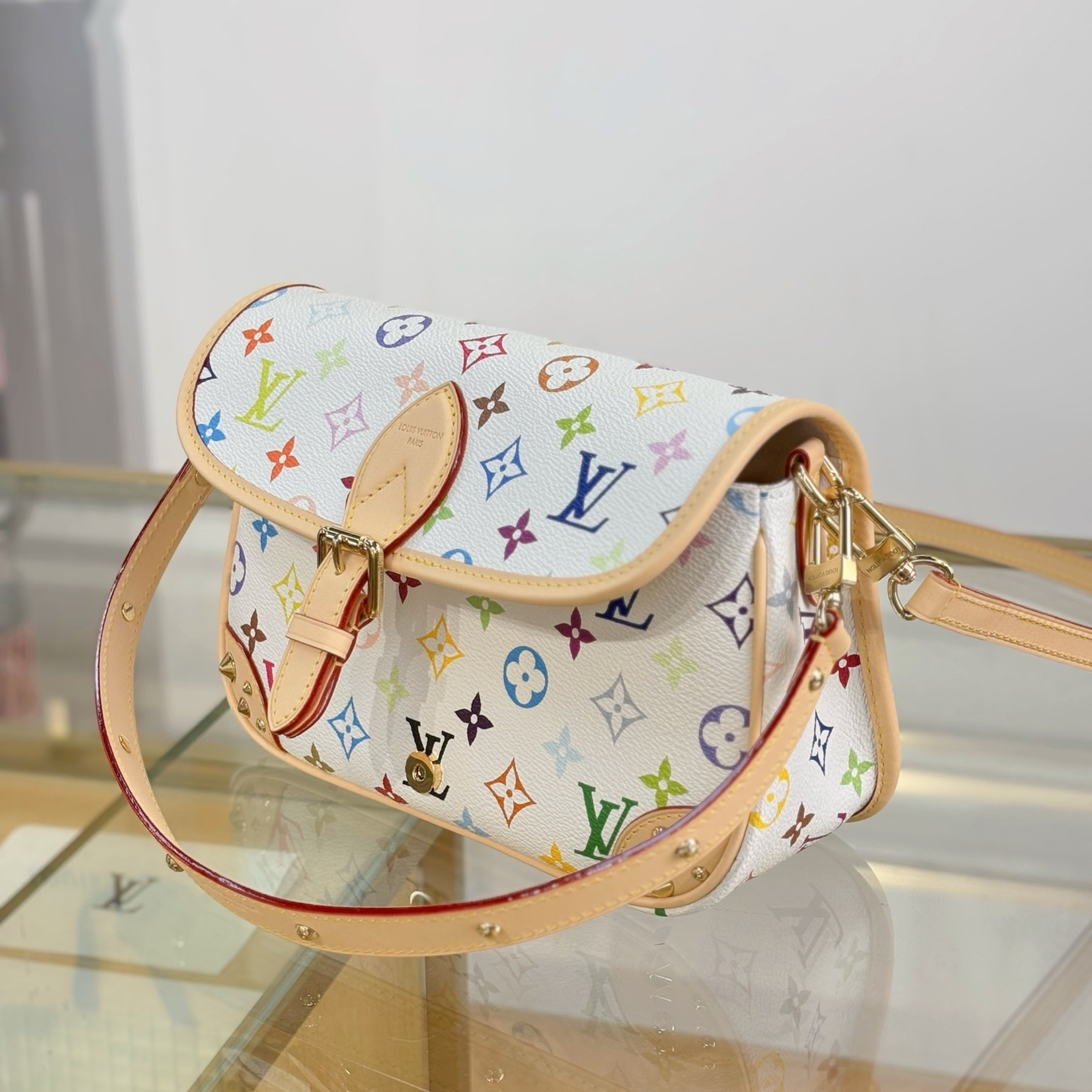 Louis Vuitton Diane LV x TM M27866 24cm/9.4in