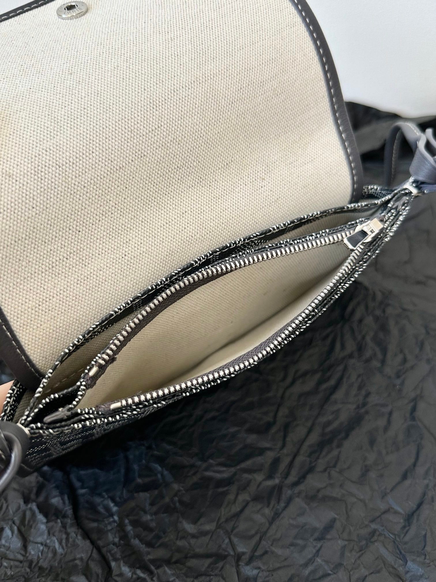 Goyard Plumet Pocket Wallet 20 Cm Grey Black Goyardine Canvas And Lambskin Trim