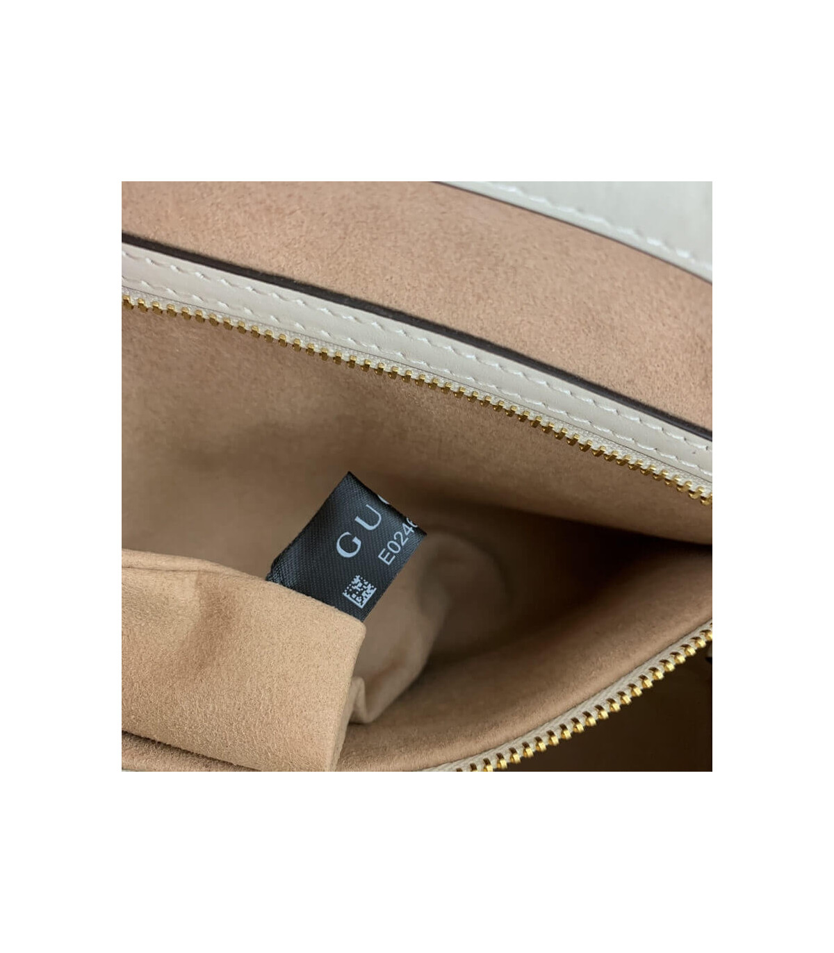 Gucci Padlock Medium GG Shoulder Bag White
