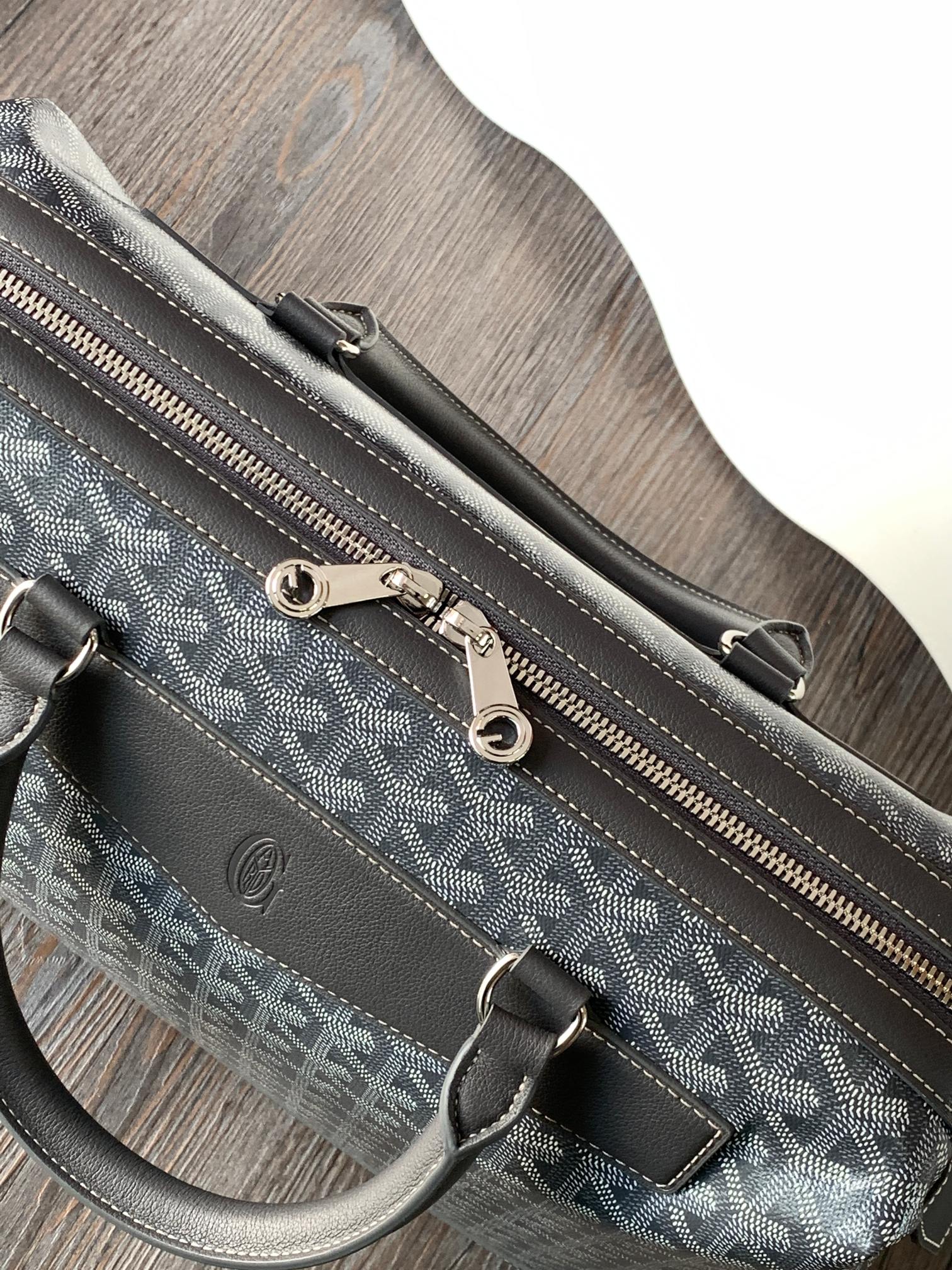 Goyard Cisalpin Document Case 39cm Gray Goyardine Canvas And Calfskin