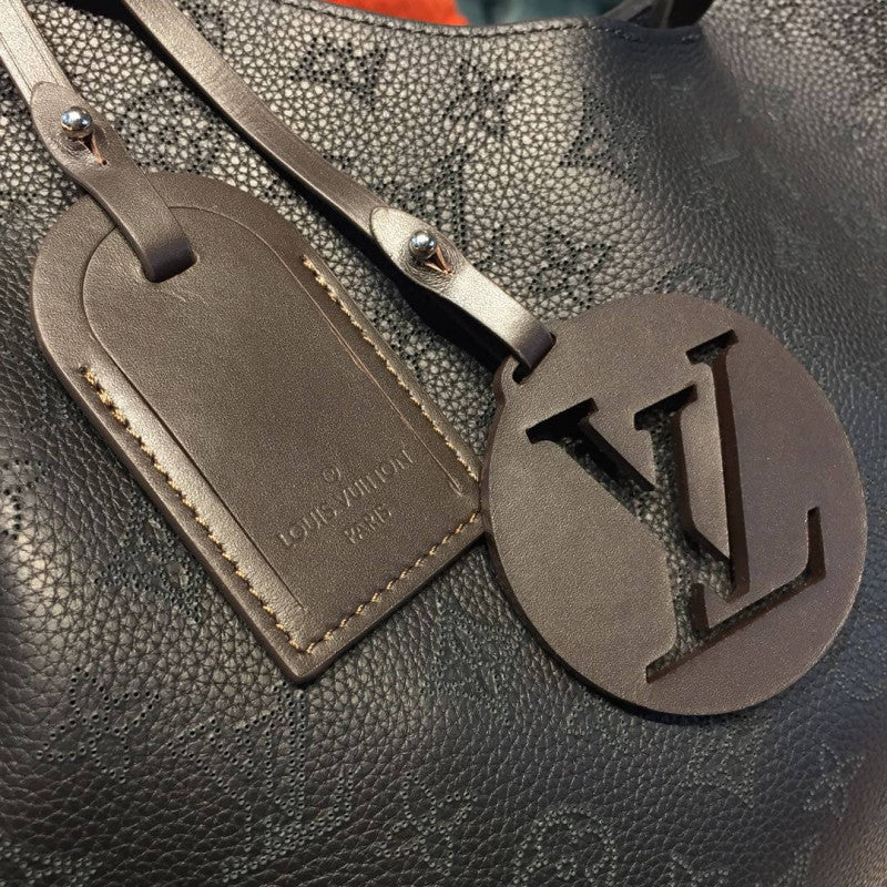 Louis Vuitton Carmel 40Cm Black