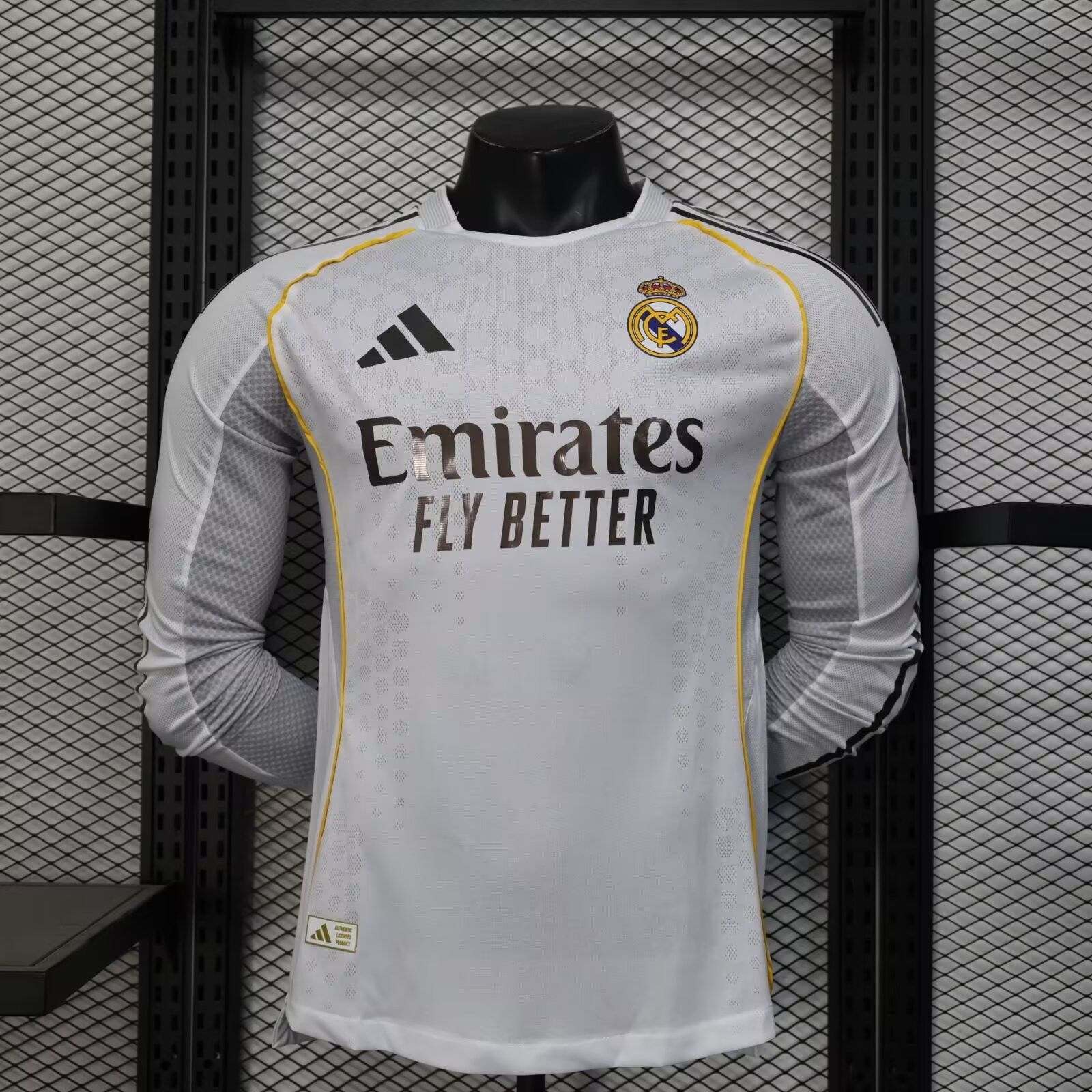 2025/2026 Long Sleeve Player Version Real Madrid Home Football Shirt 1:1 Thai Quality