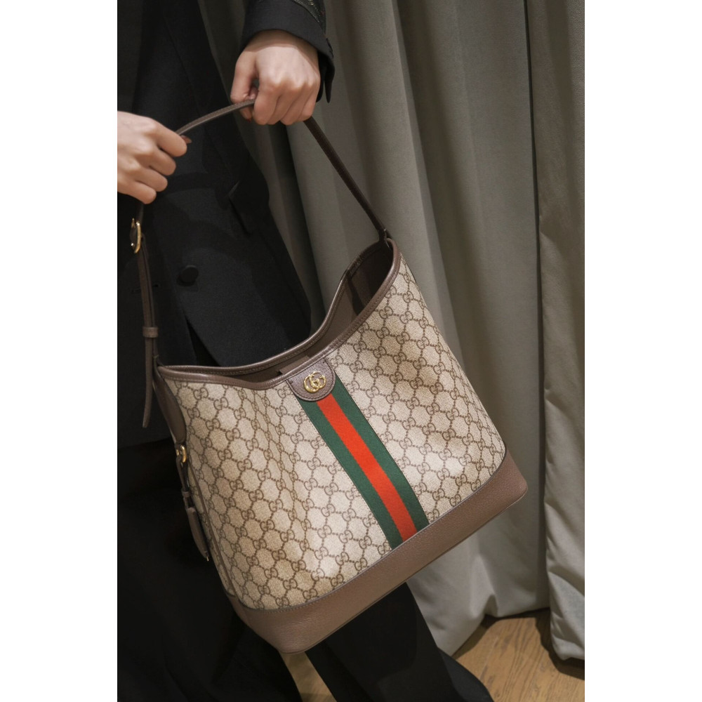 Gucci Ophidia GG Medium Shoulder Bag
