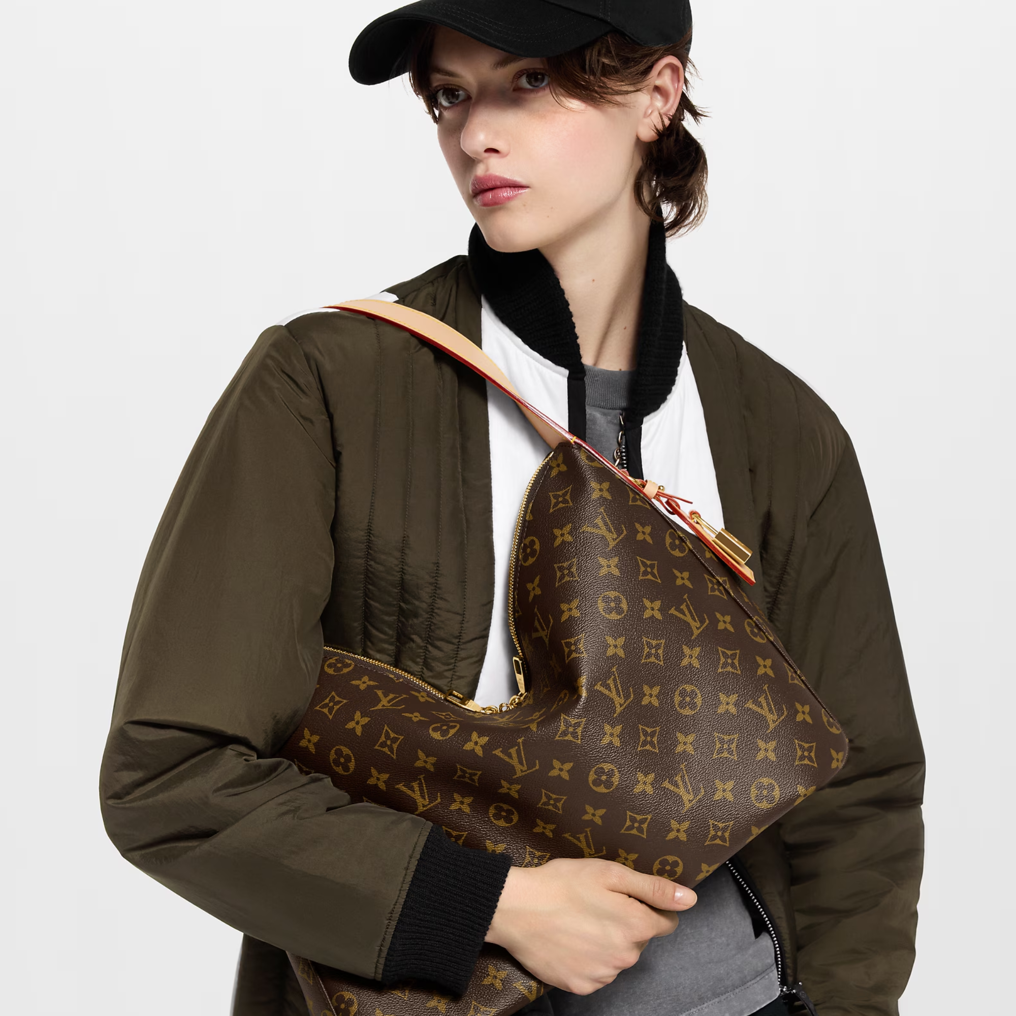 Louis Vuitton Classic Monogram Shoulder Bag 40cm/16in M12098