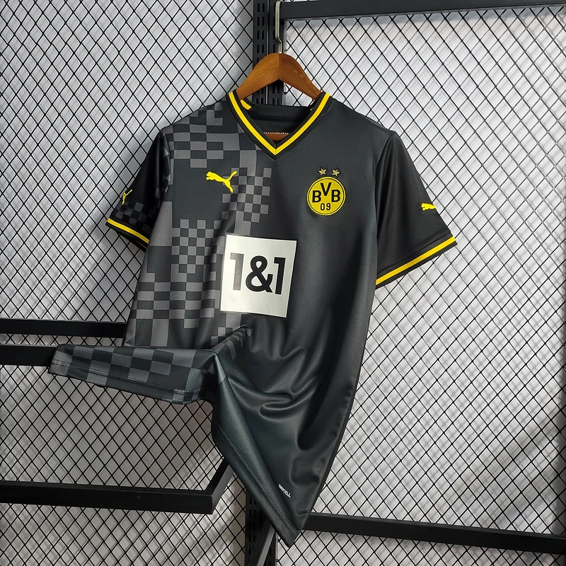 22-23 BVB Dortmund away