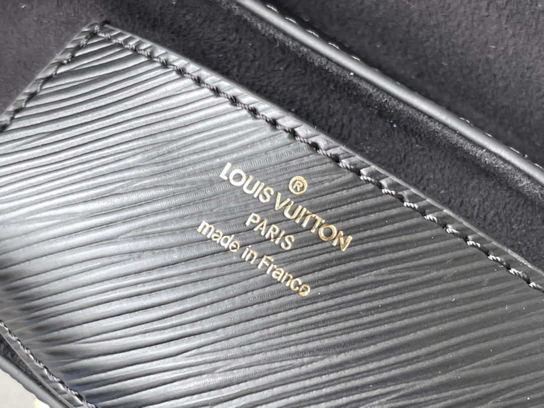 Louis Vuitton Twist Mm 23Cm Black And Pink M59885