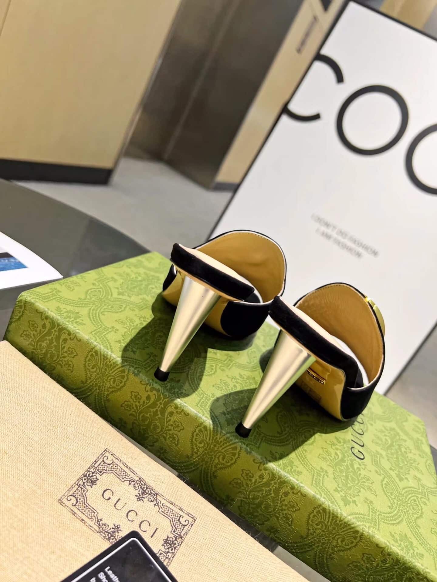 Gucci Blondie Slide Sandal Black
