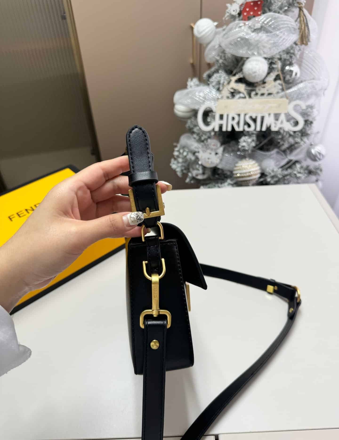 Fendi Baguette Bag Black Leather 25Cm/ 9.8 in