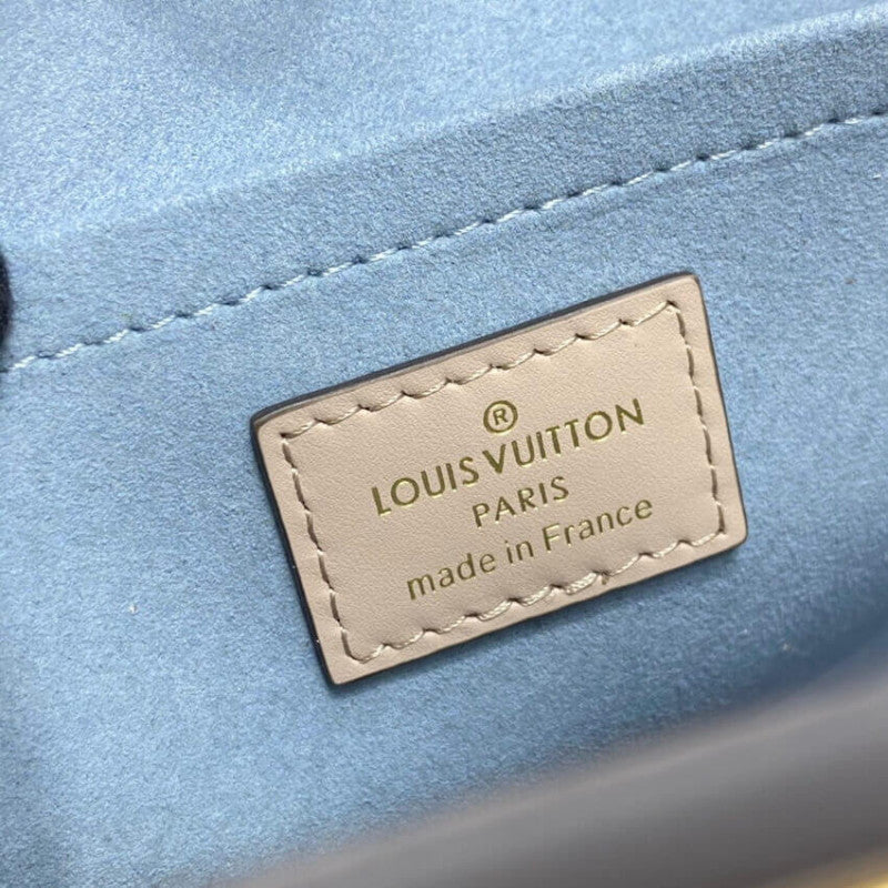 Louis Vuitton On My Side Mm 30Cm Greige