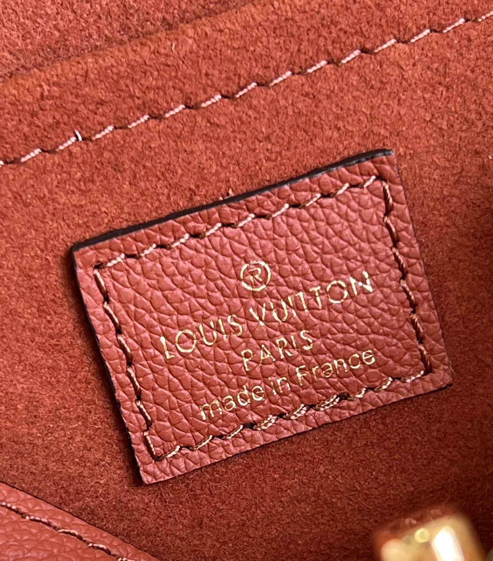Louis Vuitton Lockme Tender 19Cm Chataigne Brown
