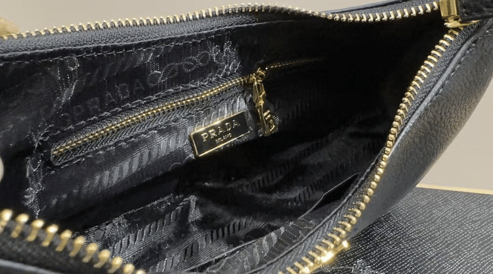 Prada Hobo Bag Black 23Cm