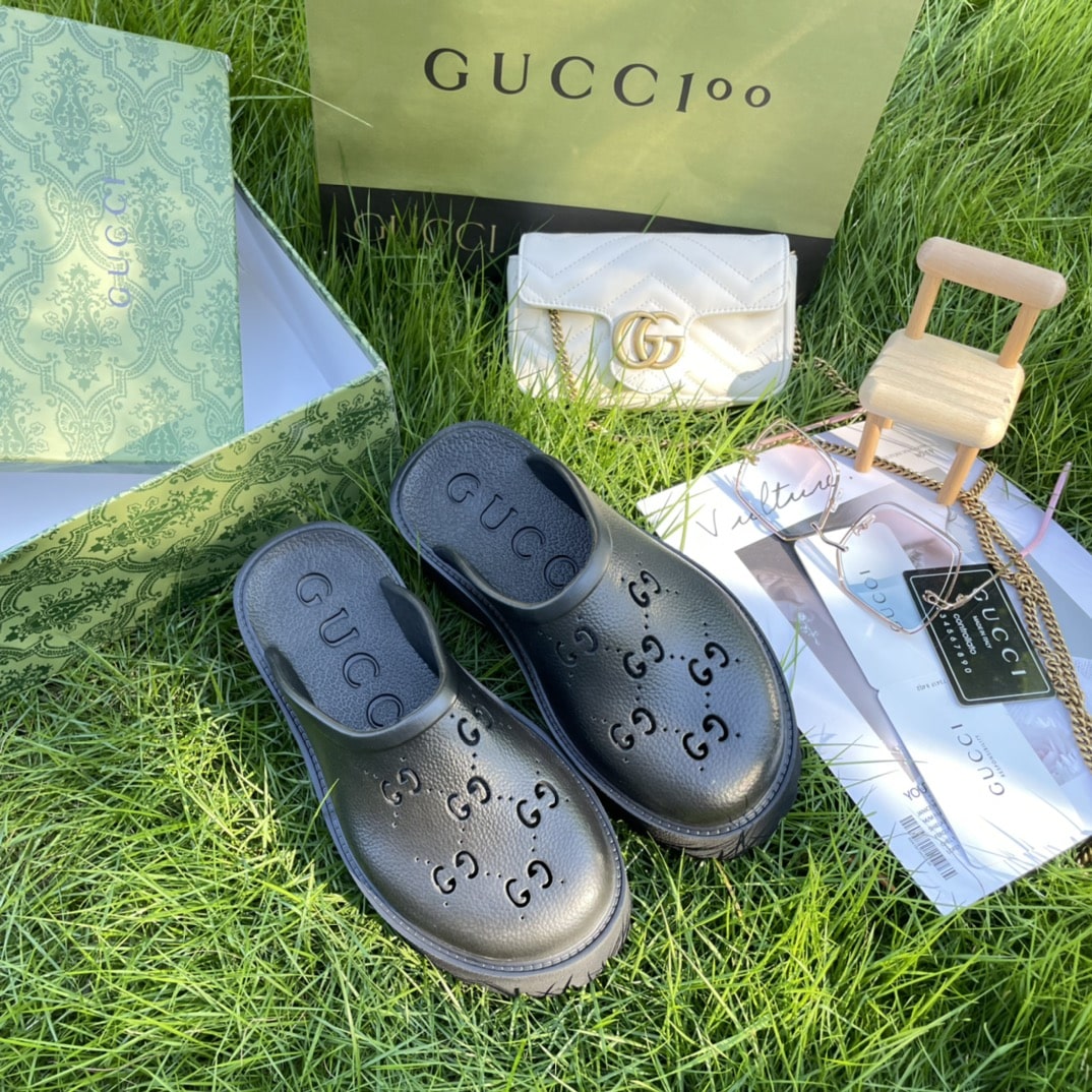 Gucci Men’S Slip On Sandal Black Gg Rubber 655517 Jfb00 1000