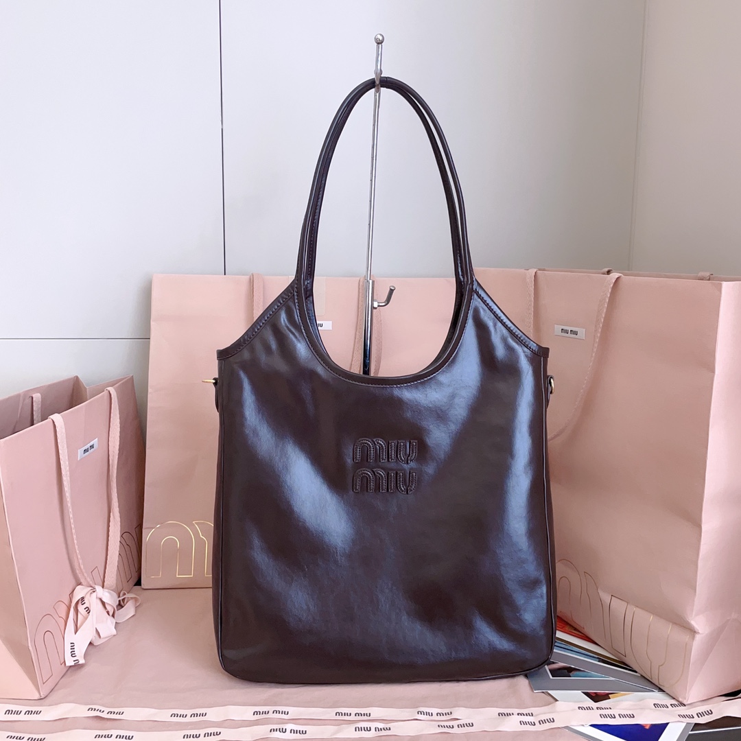 Miu Miu Women's Brown Ivy Leather Shoulder Bag