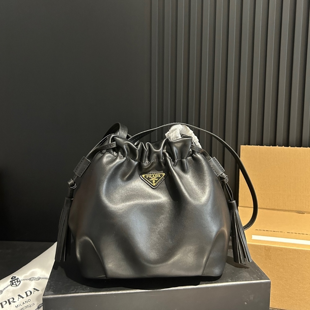 Prada Nappa Leather Shoulder Bag Black 23Cm