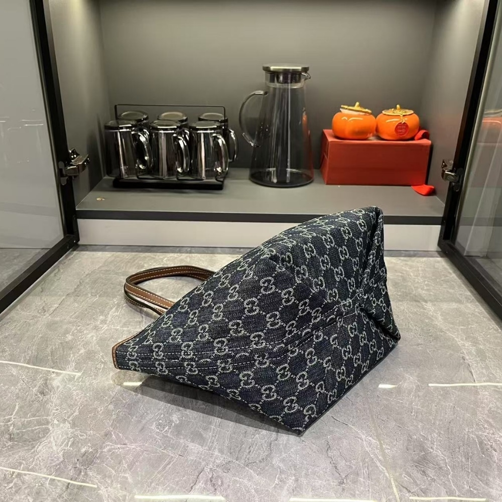 Gucci Totissima Small Tote Bag Gg Denim Dark Blue 22Cm 820496 Faecc 4243