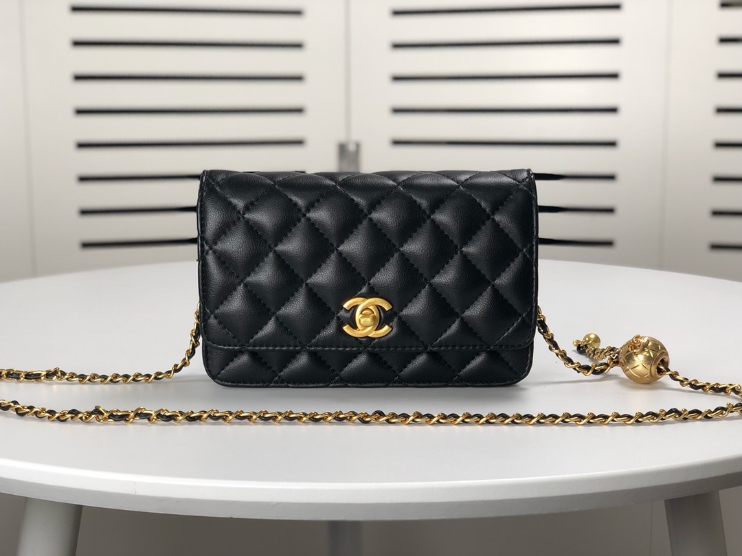 Chanel Woc Falp Pearl Crush Bag With Chain Black 19Cm