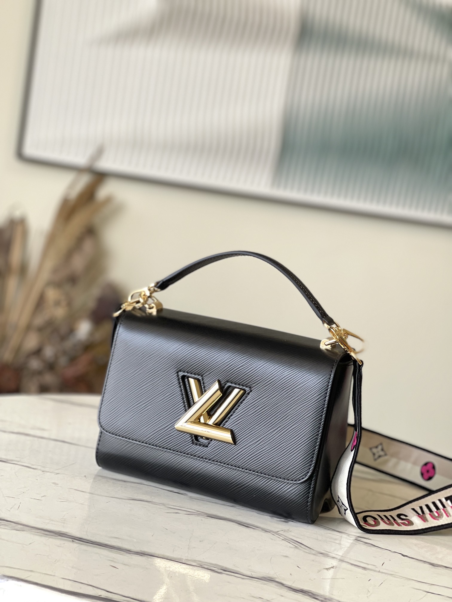 Louis Vuitton Black M21554 Twist MM