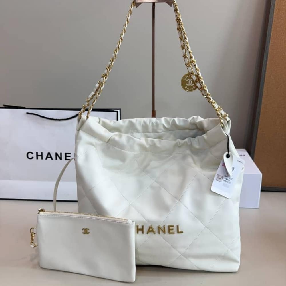 Chanel 22 Small Handbag White 36Cm AS3260 B09859 10601