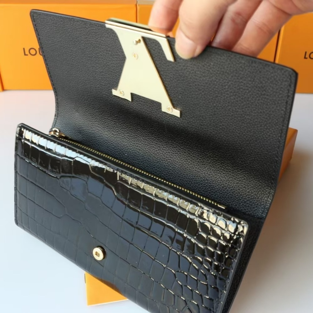 Louis Vuitton Capucines Crocodile Leather Long Wallet Black 20cm