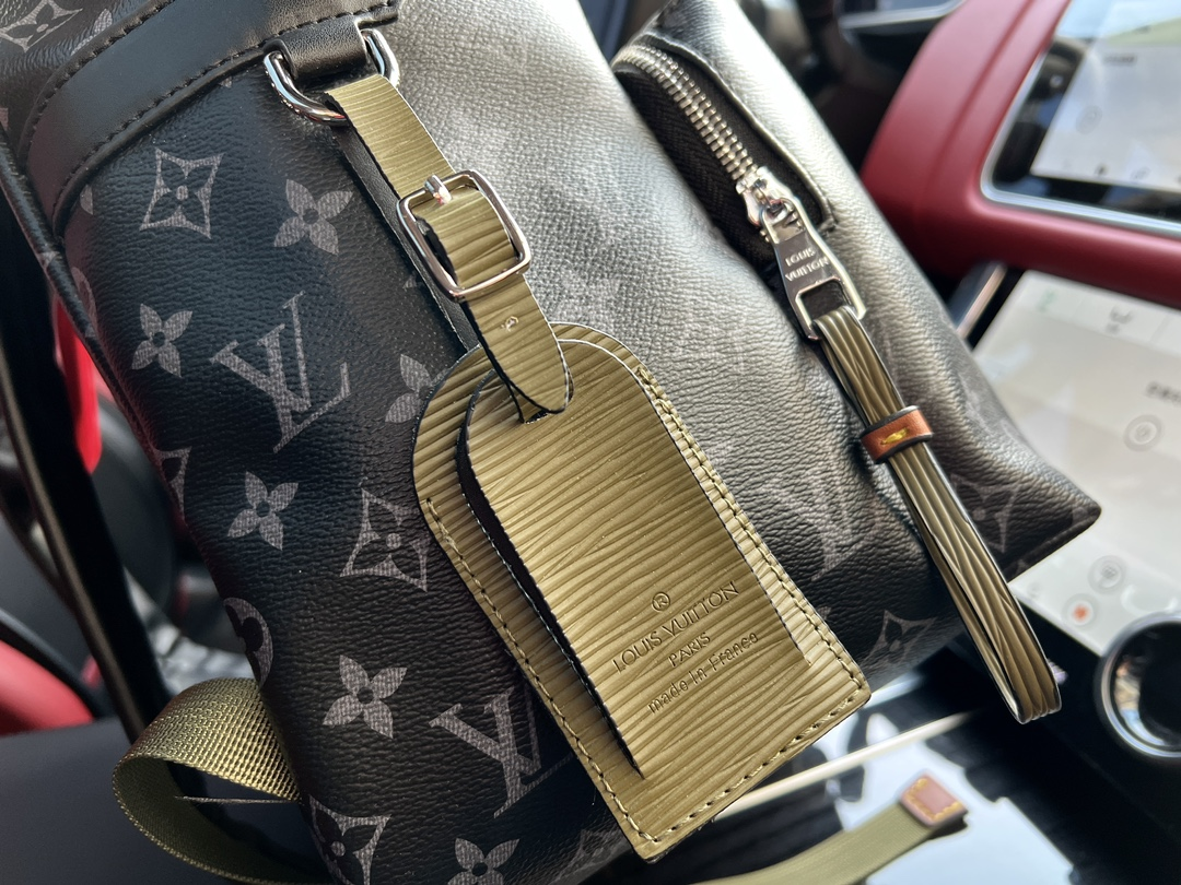 Louis Vuitton Safari Khaki Discovery Backpack 40Cm M45218