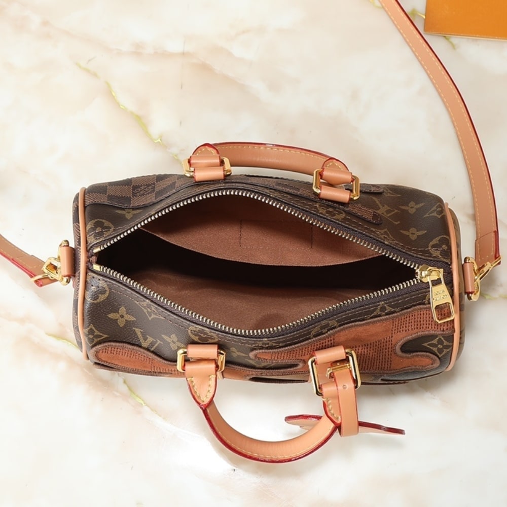 Louis Vuitton Keepall Bandoulière 25 Brown 25Cm M15428