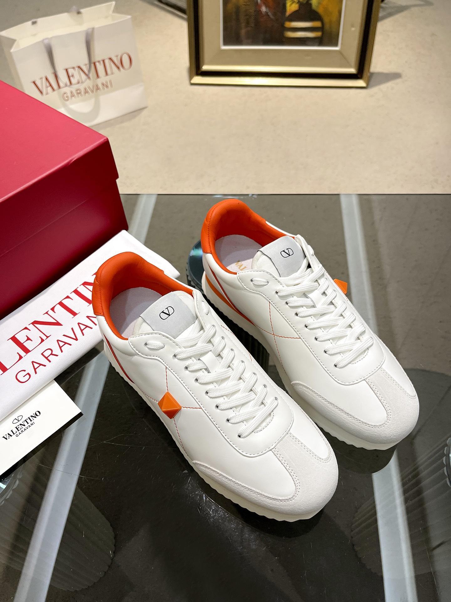 Valentino Sneakers