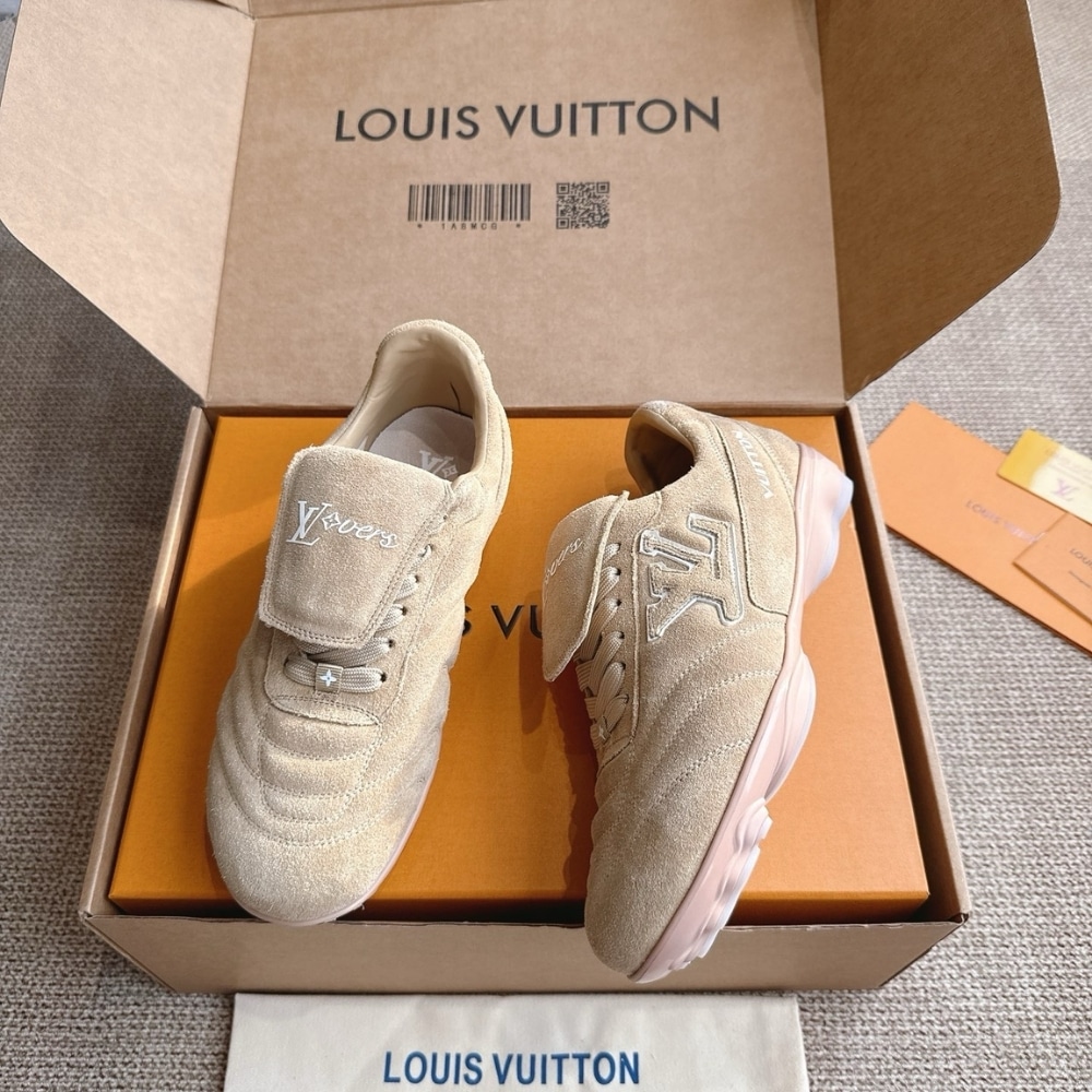 Louis Vuitton Lv Footprint Soccer Beige 1ahtx8